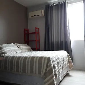 Venha Se Hospedar Num Lugar Que Tenha Seu Estilo. Apto 2 Quartos. Florianópolis
